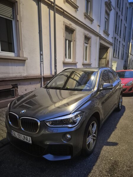 BMW X1